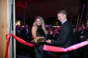 Charlie Bios & Bar feestelijk heropend: Heerenveen krijgt zijn bioscoop terug