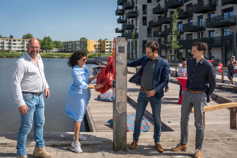 Nieuwe duurzame steiger en infocentrum geopend in Middelsee